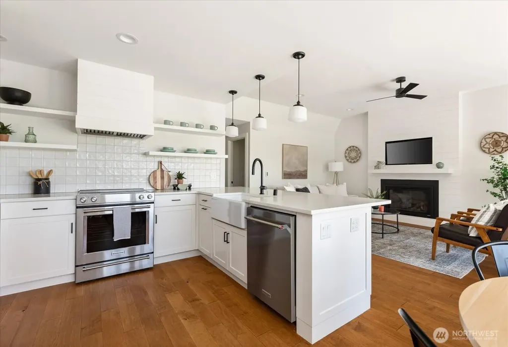 5682 Mcdonald Drive Langley WA 98260