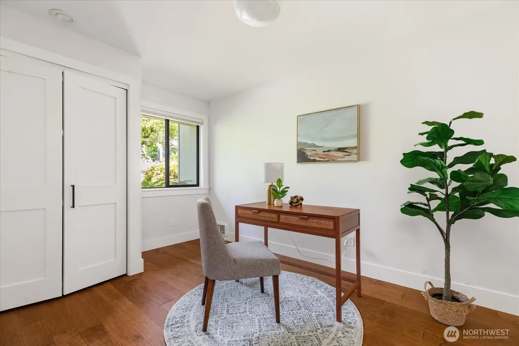 5682 Mcdonald Drive Langley WA 98260