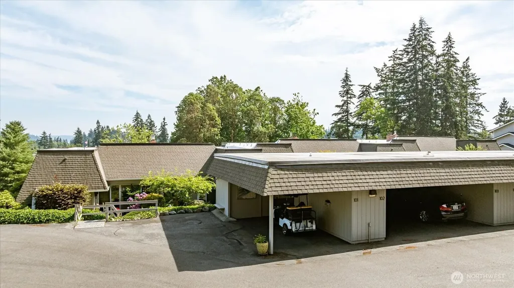 5682 Mcdonald Drive Langley WA 98260