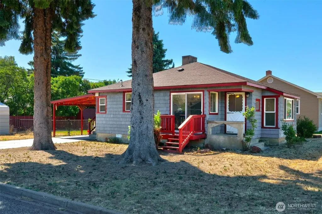 25 Shafer Avenue Naches WA 98937