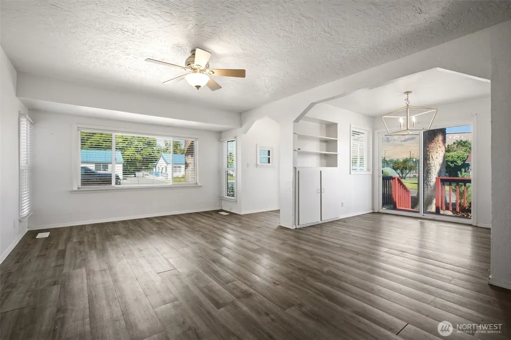 25 Shafer Avenue Naches WA 98937
