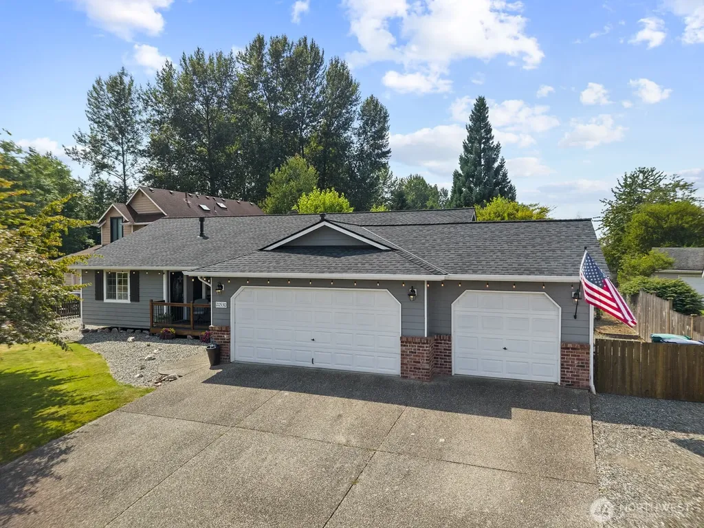 20530 Lois Lane Arlington WA 98223