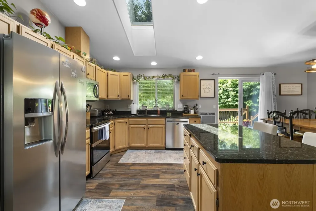 20530 Lois Lane Arlington WA 98223