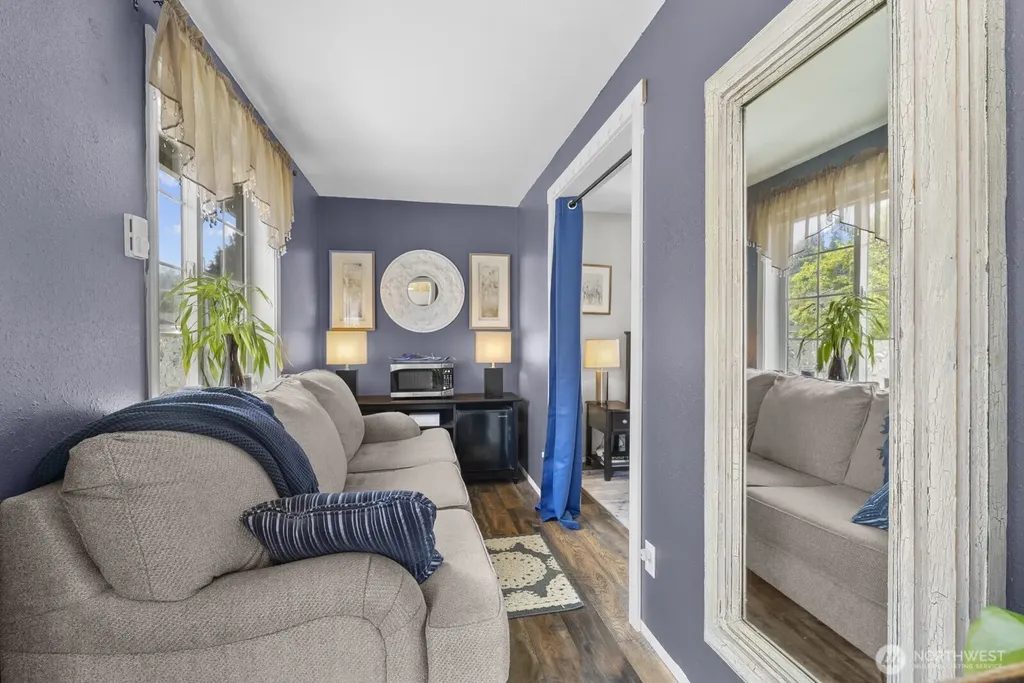 20530 Lois Lane Arlington WA 98223