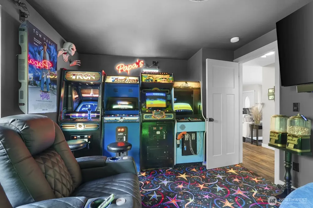 20530 Lois Lane Arlington WA 98223