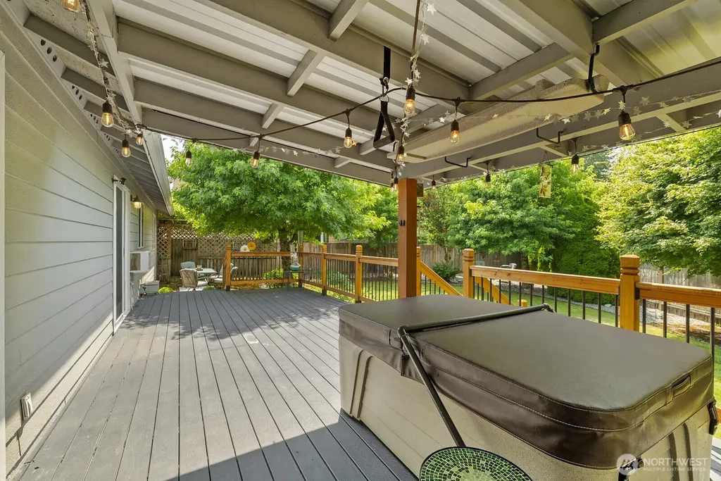 20530 Lois Lane Arlington WA 98223