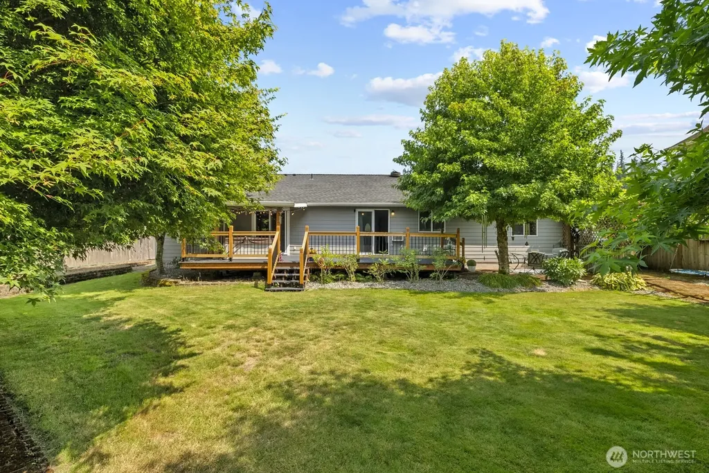 20530 Lois Lane Arlington WA 98223
