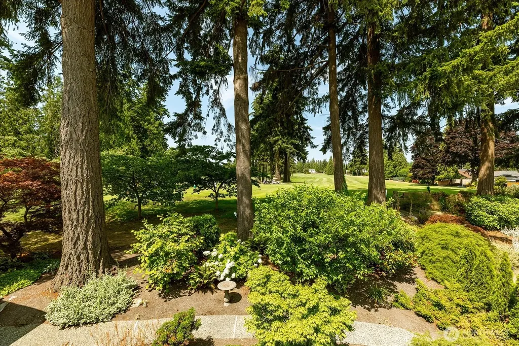16459 Fairway Drive Burlington WA 98233