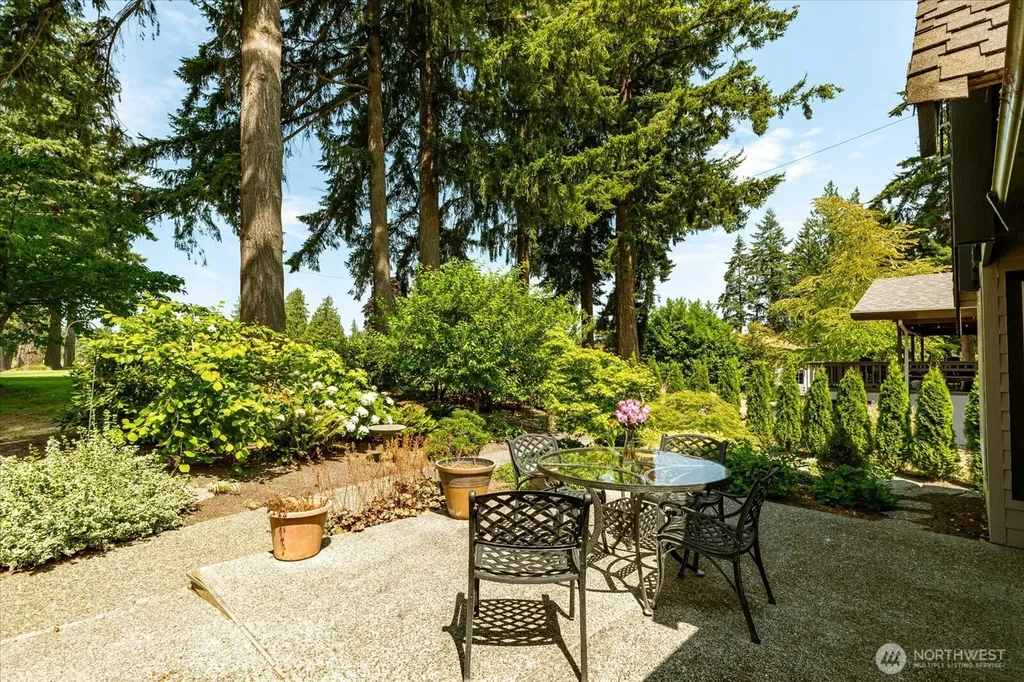 16459 Fairway Drive Burlington WA 98233