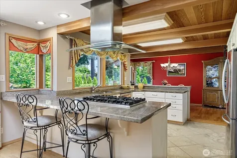 16459 Fairway Drive Burlington WA 98233
