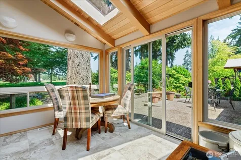 16459 Fairway Drive Burlington WA 98233