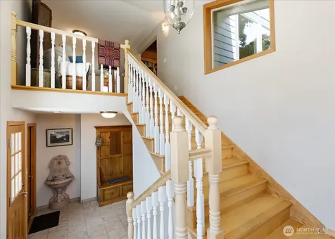 16459 Fairway Drive Burlington WA 98233