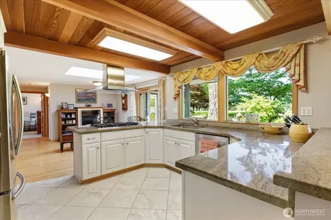 16459 Fairway Drive Burlington WA 98233