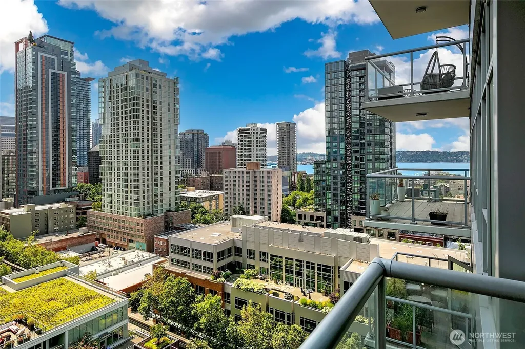 583 Battery Street Seattle WA 98121