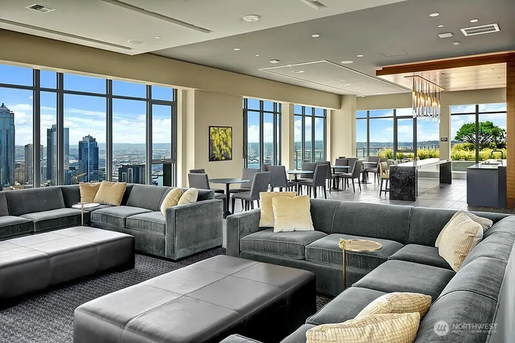 583 Battery Street Seattle WA 98121