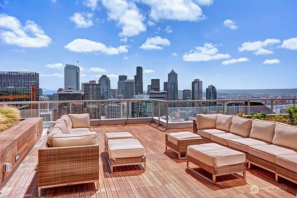 583 Battery Street Seattle WA 98121