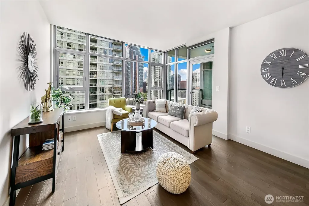 583 Battery Street Seattle WA 98121