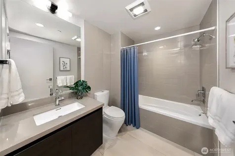 583 Battery Street Seattle WA 98121