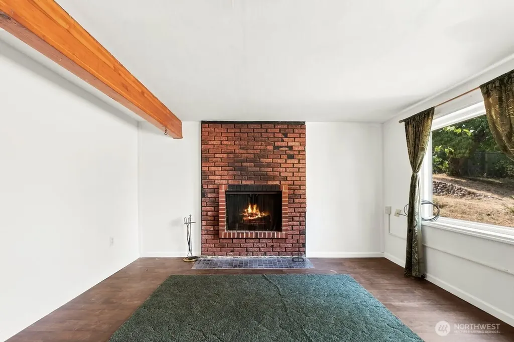 15432 SE 8th Street Bellevue WA 98007