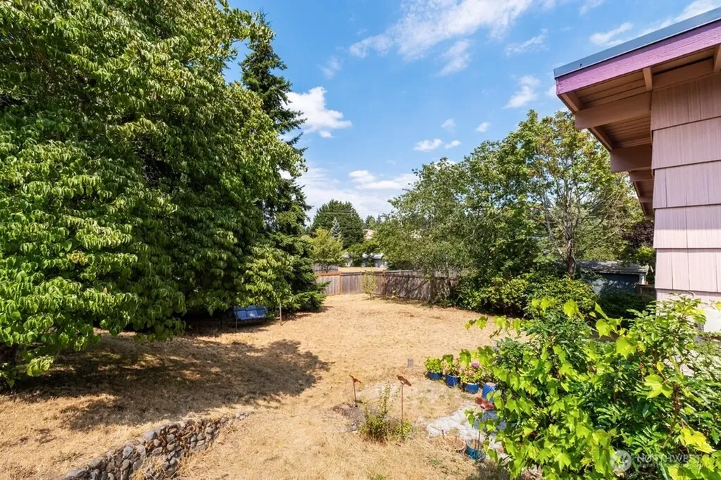 15432 SE 8th Street Bellevue WA 98007