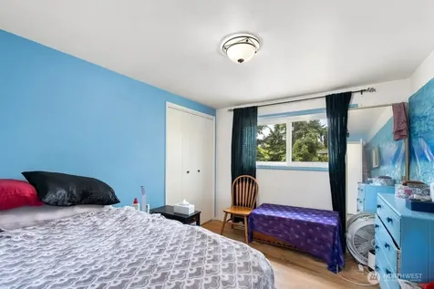 15432 SE 8th Street Bellevue WA 98007
