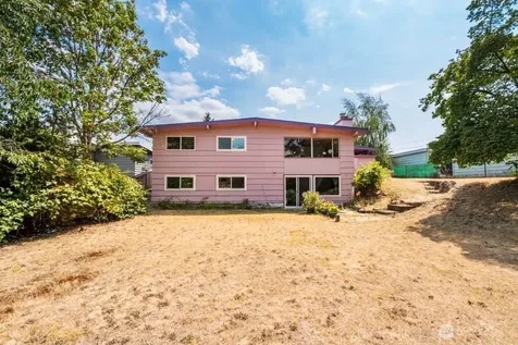 15432 SE 8th Street Bellevue WA 98007