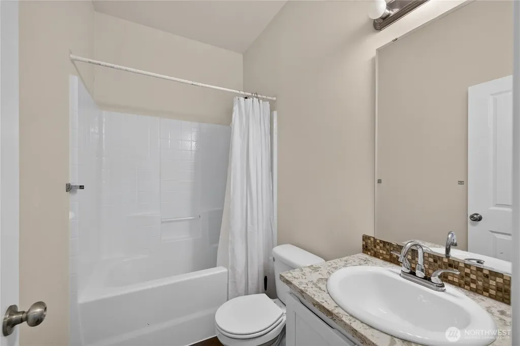 1477 W Gateway Heights Loop Sedro Woolley WA 98284