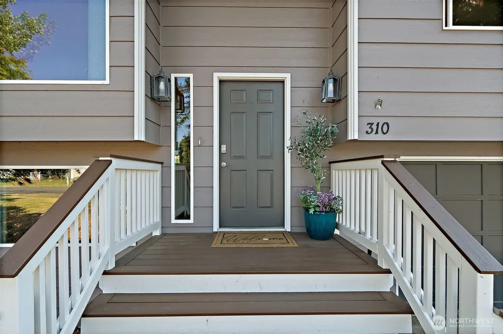 310 Libby Street Sequim WA 98382