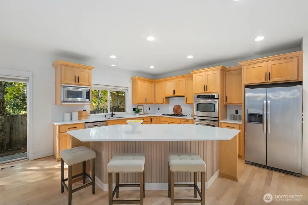 3117 222nd Court SE Sammamish WA 98075