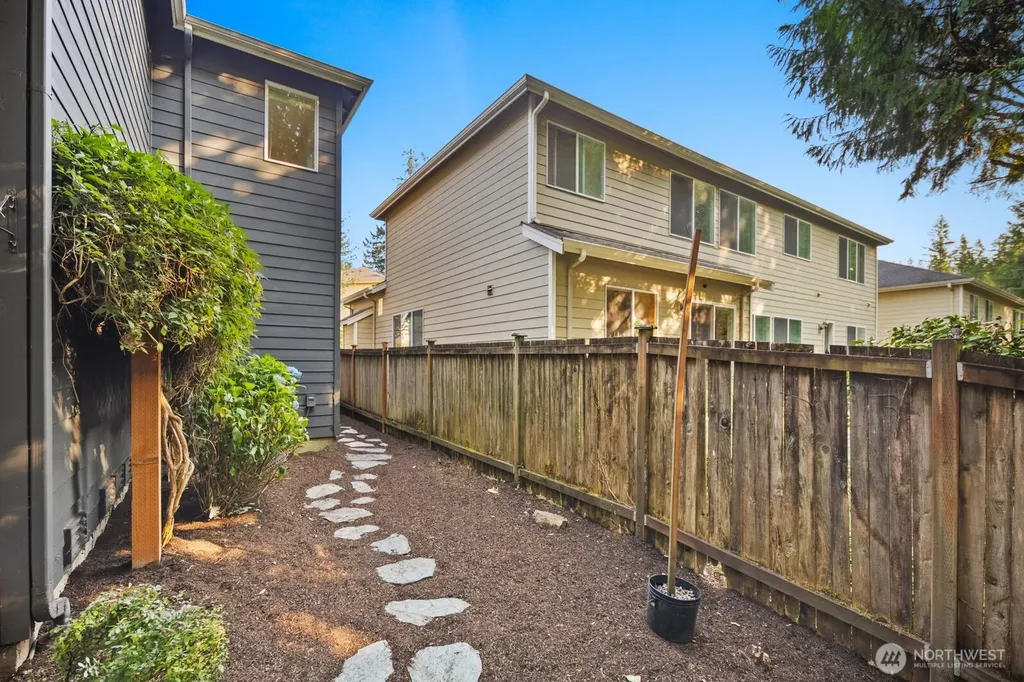 3117 222nd Court SE Sammamish WA 98075
