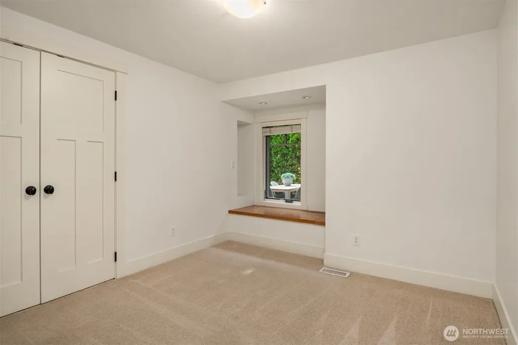 821 4th Street Kirkland WA 98033