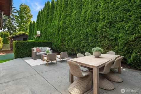821 4th Street Kirkland WA 98033