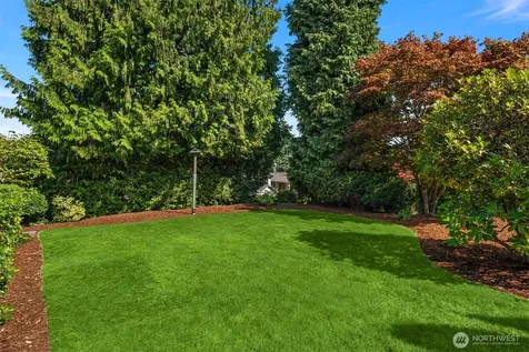 821 4th Street Kirkland WA 98033