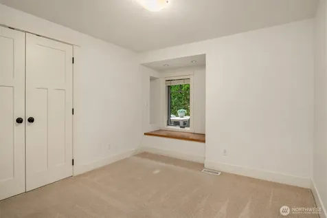 821 4th Street Kirkland WA 98033