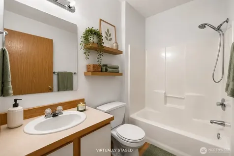 3426 Oakes Avenue Everett WA 98201