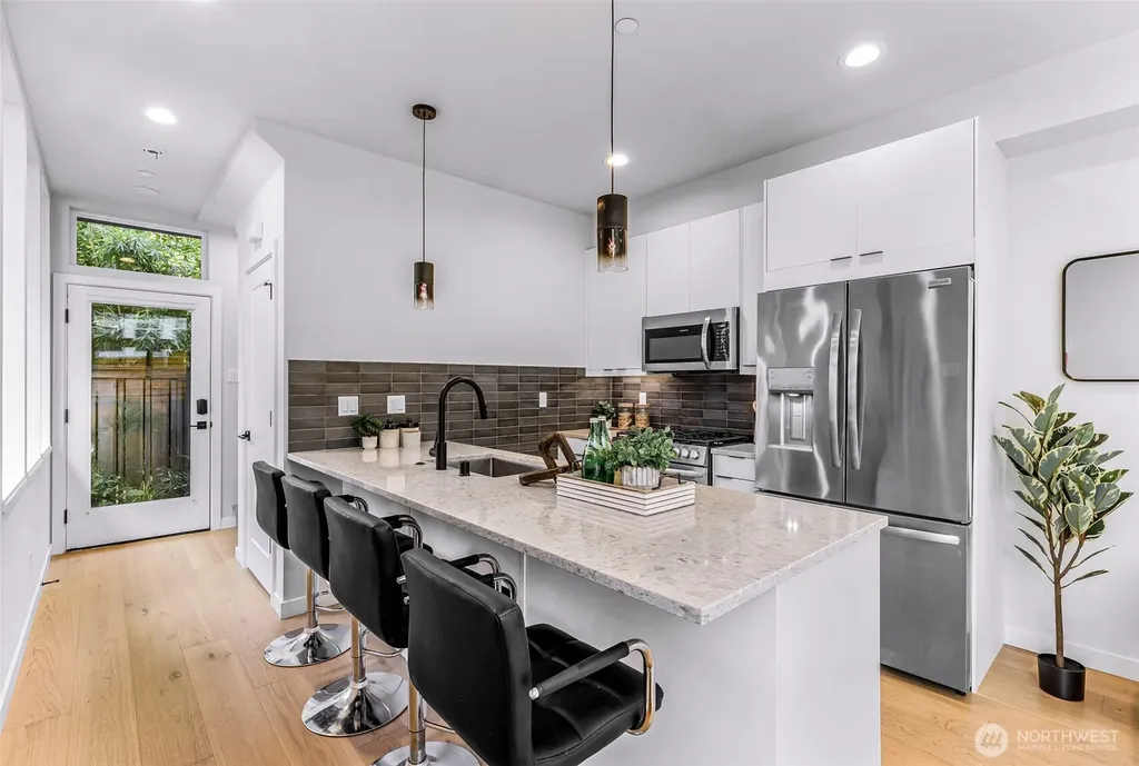 4308 Wallingford Avenue N Seattle WA 98103