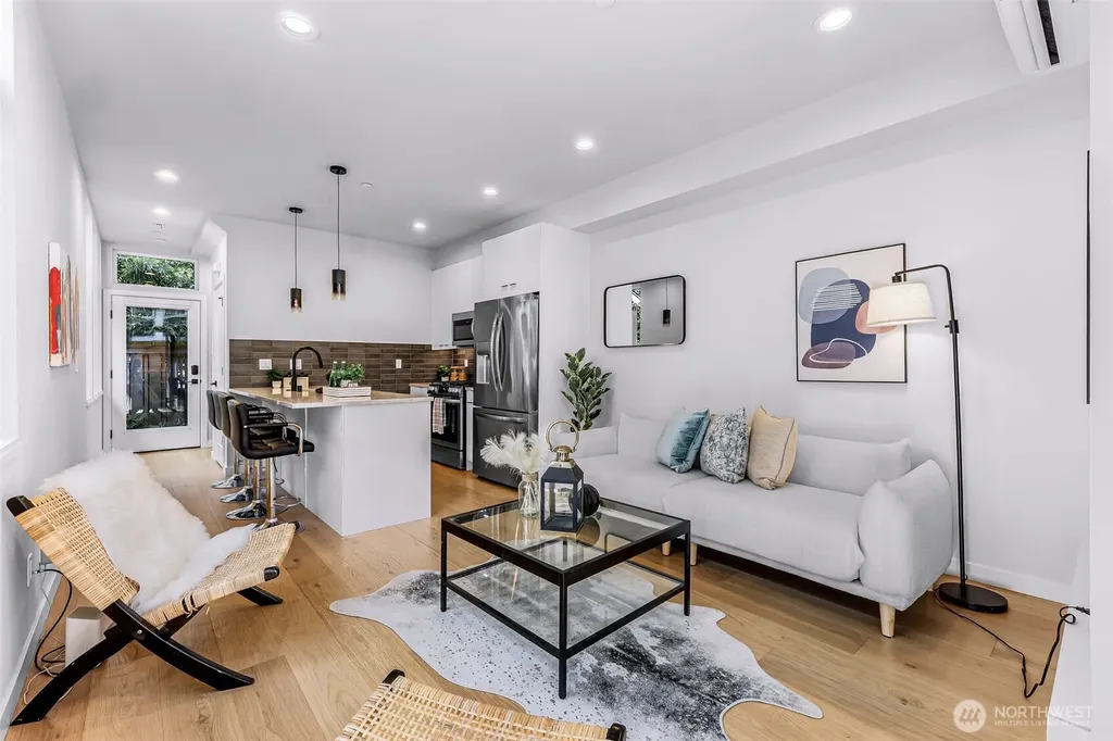 4308 Wallingford Avenue N Seattle WA 98103