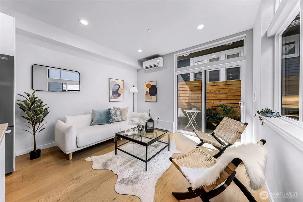 4308 Wallingford Avenue N Seattle WA 98103