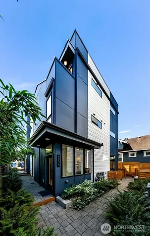 4308 Wallingford Avenue N Seattle WA 98103