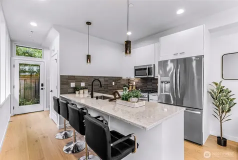 4308 Wallingford Avenue N Seattle WA 98103