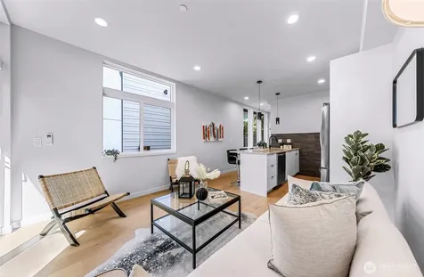 4308 Wallingford Avenue N Seattle WA 98103