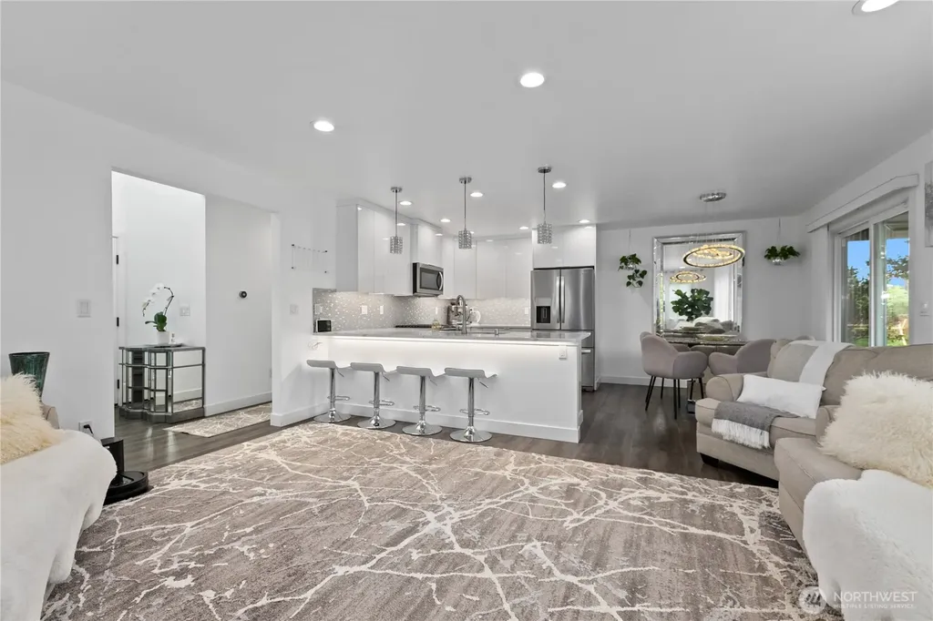 8254 Breeze Loop Blaine WA 98230