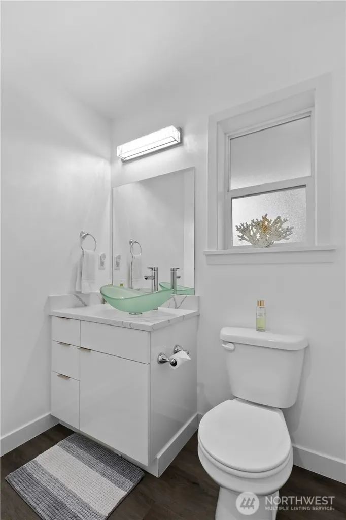 8254 Breeze Loop Blaine WA 98230