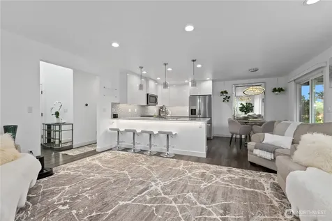 8254 Breeze Loop Blaine WA 98230