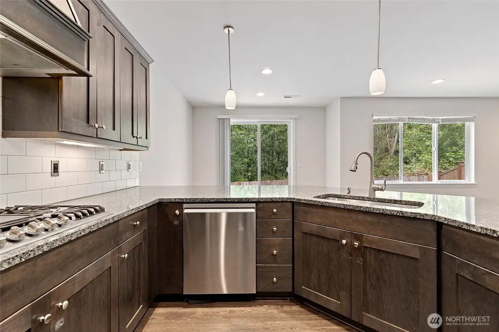 8442 NE 203rd Place Bothell WA 98011