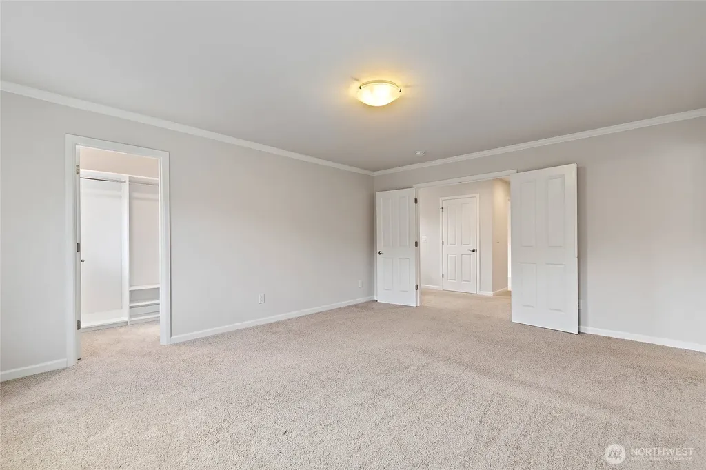 8442 NE 203rd Place Bothell WA 98011