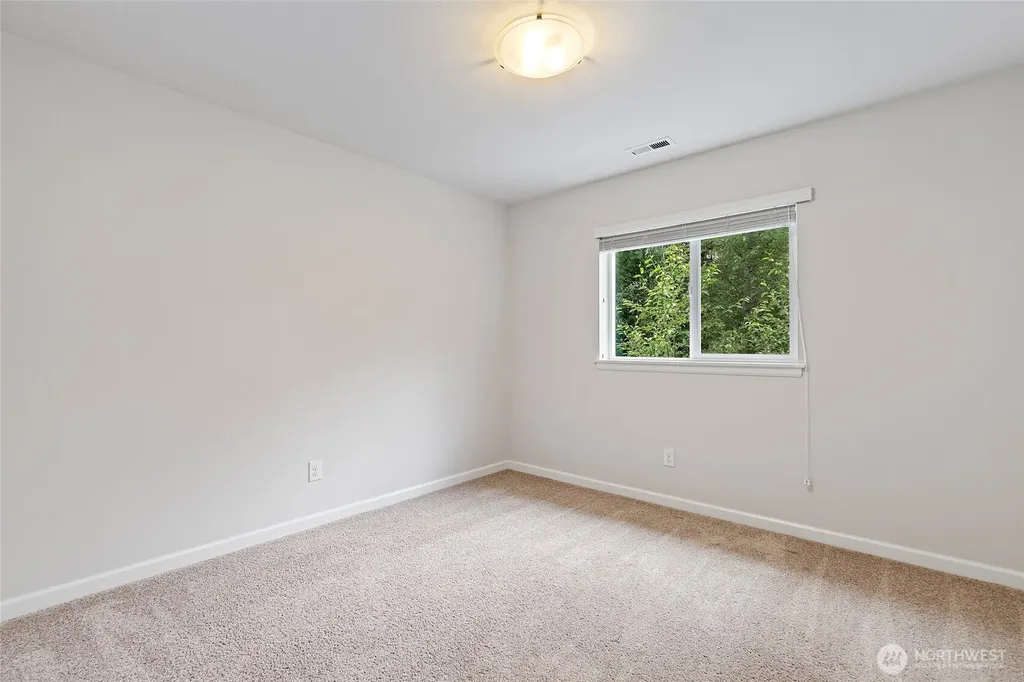 8442 NE 203rd Place Bothell WA 98011