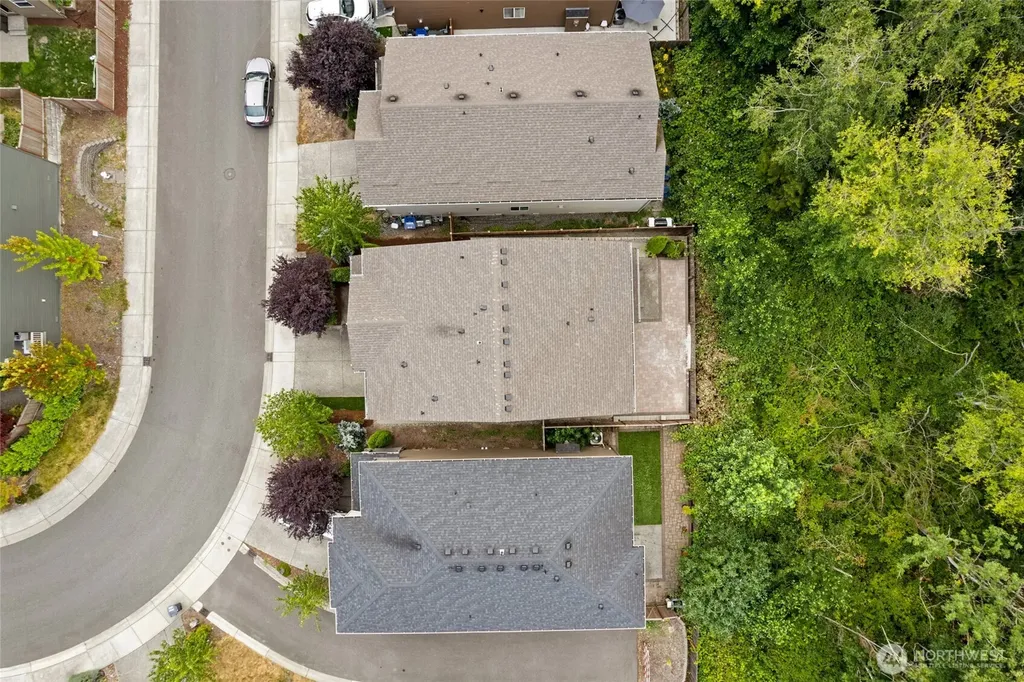 8442 NE 203rd Place Bothell WA 98011