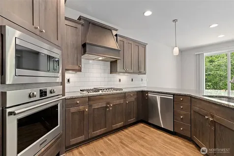 8442 NE 203rd Place Bothell WA 98011