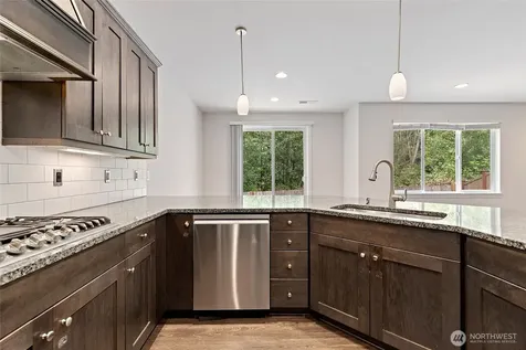 8442 NE 203rd Place Bothell WA 98011